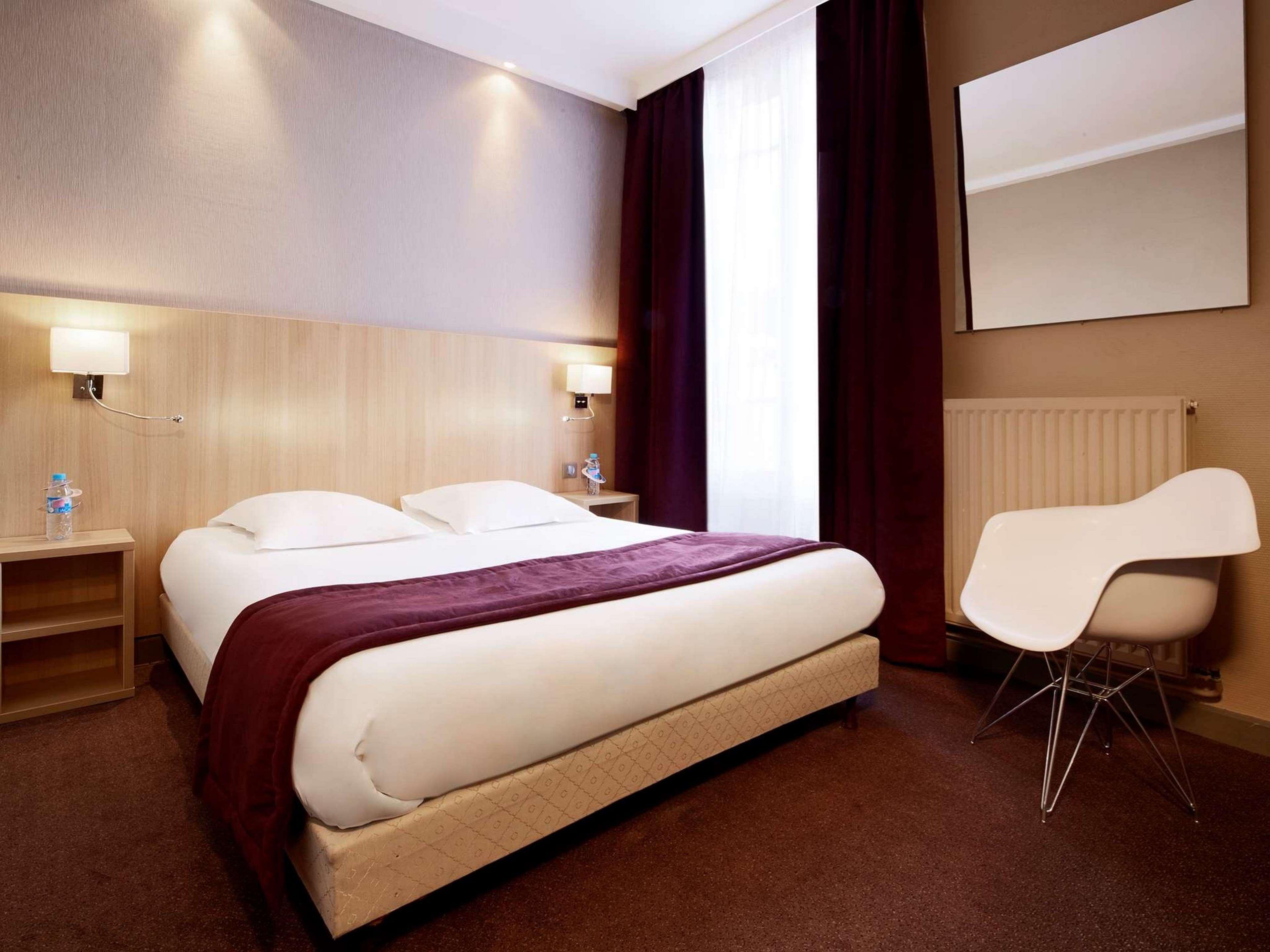 Hotel Europe And Spa Reims Bagian luar foto