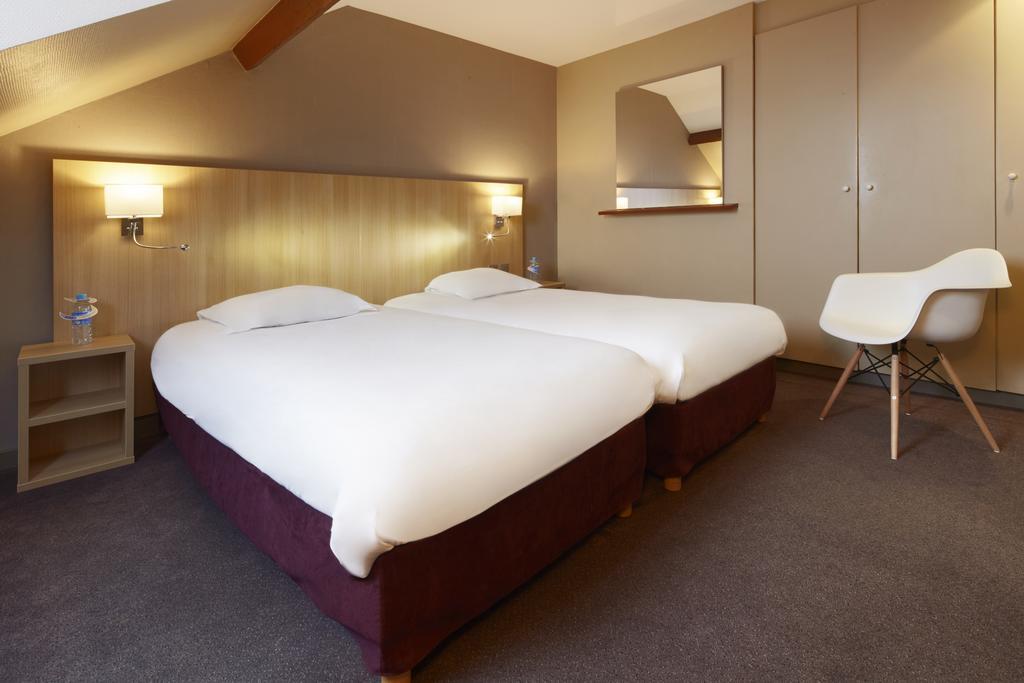 Hotel Europe And Spa Reims Bagian luar foto