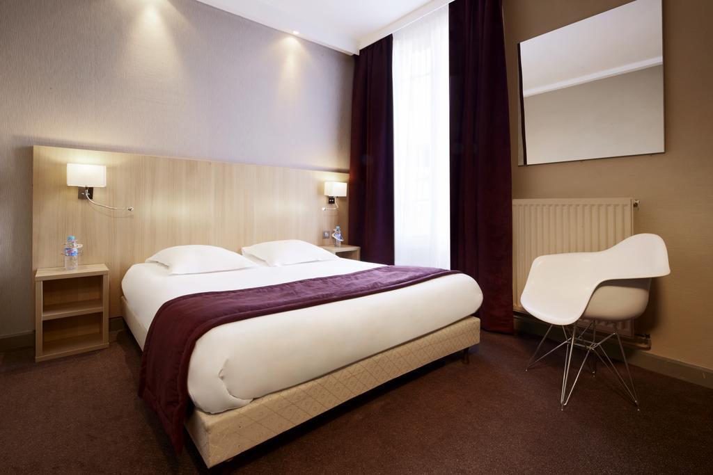 Hotel Europe And Spa Reims Bagian luar foto