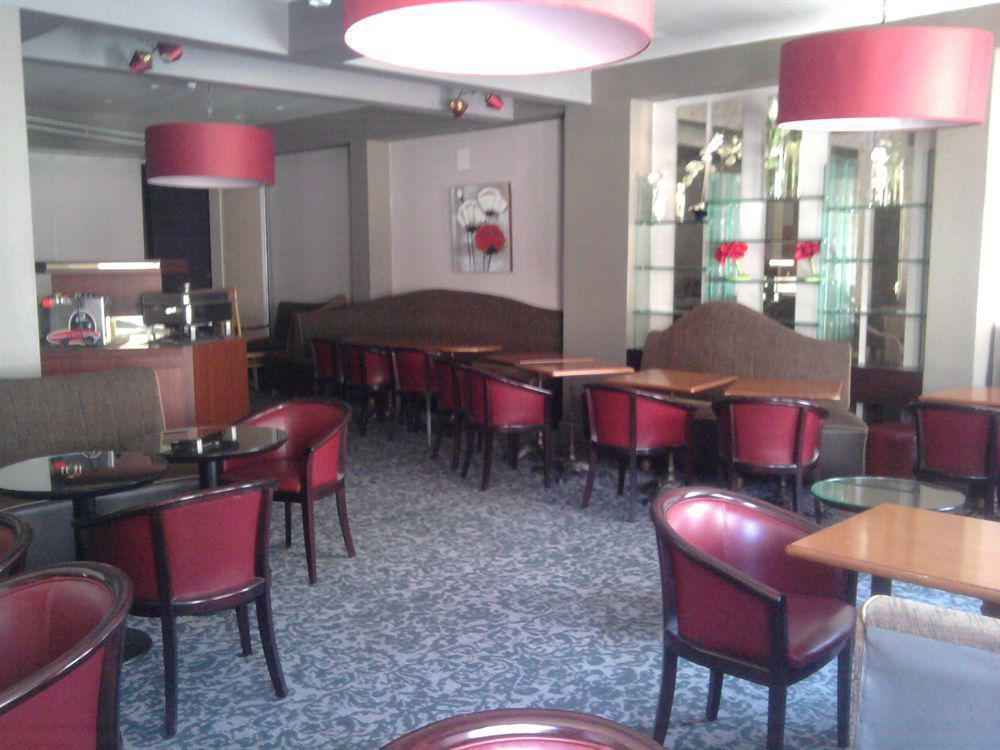 Hotel Europe And Spa Reims Bagian luar foto